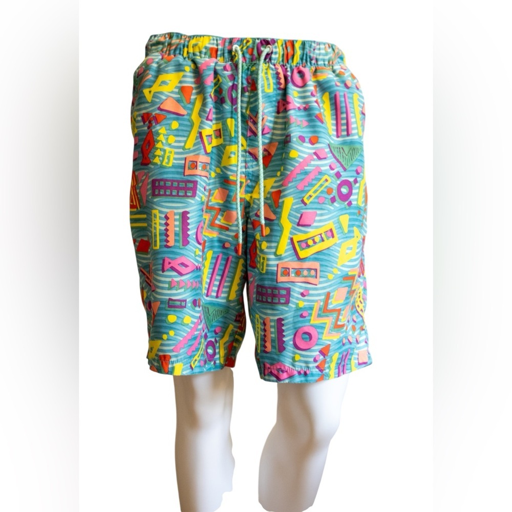 Empyre 8” Board Shorts Colorful Men's Swimwear Shorts Size Medium